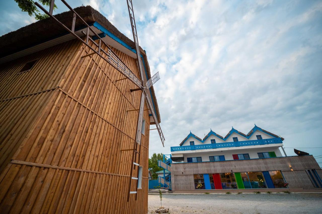 Nena Art Resort Dunavatu de Jos ภายนอก รูปภาพ