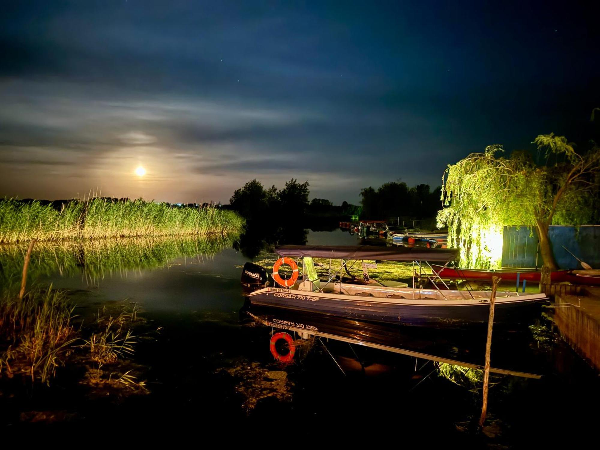 Nena Art Resort Dunavatu de Jos ภายนอก รูปภาพ